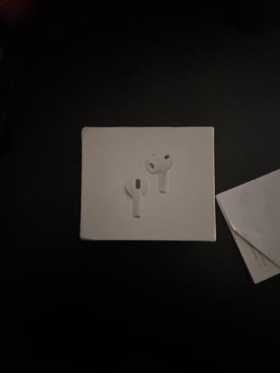 apple airpods pro 3