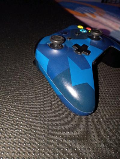 Microsoft Xbox one special edition midnight Forces wireless - Thumbnail 5
