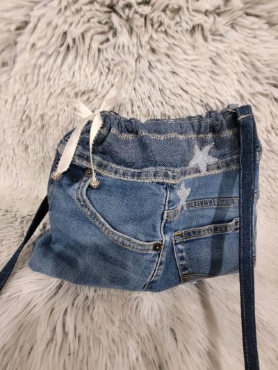 Upcycled denim bag with strap - Thumbnail 3