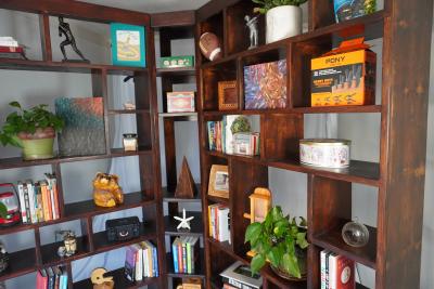 Custom Hand-Built Hickory Stained Solid Pine 3-Piece Corner Bookcase Set - Thumbnail 6