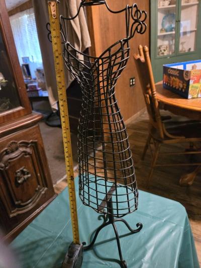 Black Metal Wire Dress Form Mannequin Jewellery Stand - Thumbnail 2