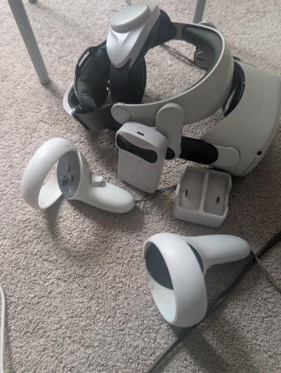 oculus quest 2 headset with pro elite strap