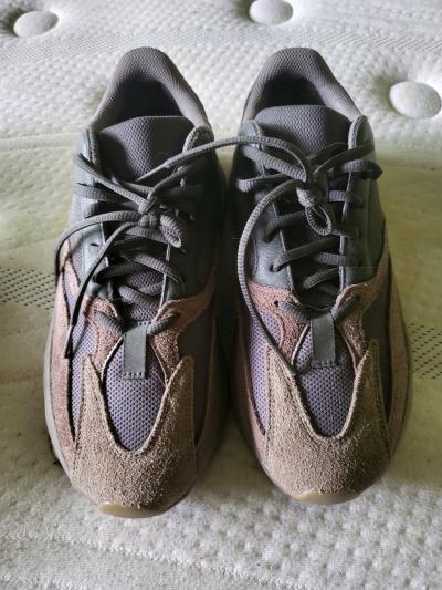 Yeezy Boost 700 Mauve 2018 - Thumbnail 2