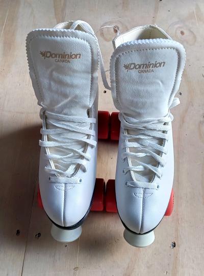 Dominion Esprit Canada Roller Skates Marathon IV White Size