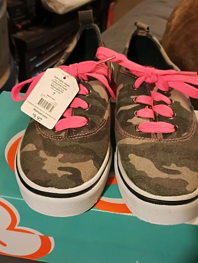 Faded Glory Soft Fabric Upper Womens Casuals