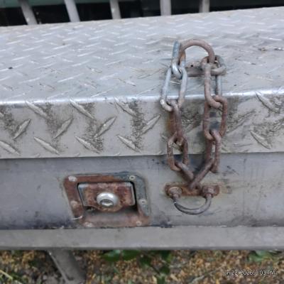 diamondtread aluminum truck tool box - Thumbnail 4