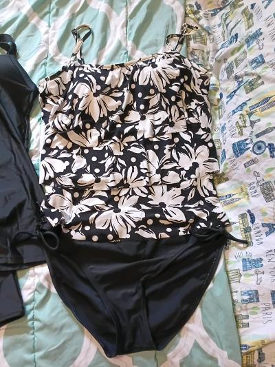 bundle of womens swimsuits size xl - Thumbnail 3