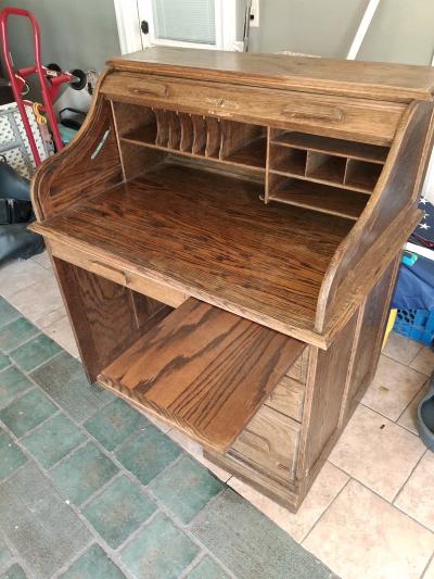 nice roll top desk with key - Thumbnail 7