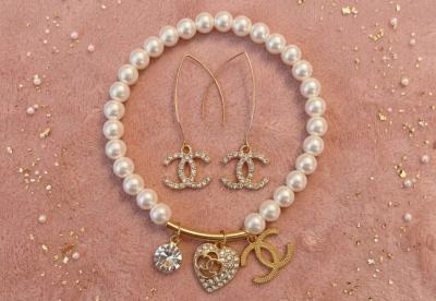 fashion earring and bracelet set