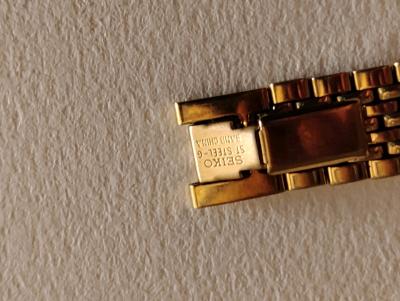vintage gold tone womens Seiko wristwatch - Thumbnail 2