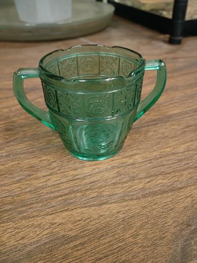 Jeanette Glass Company Doric and Pansy sugar bowl - Thumbnail 2