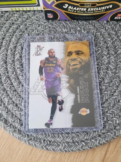 Topps 2026 Signatures Class LeBron James Card