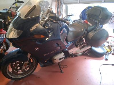 motorcycles and various travel bags - Thumbnail 9