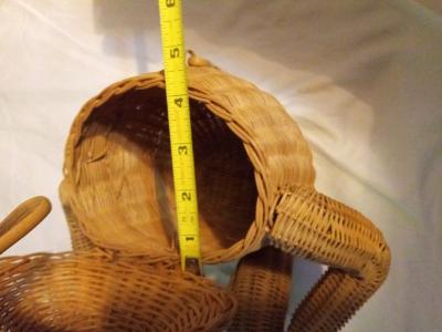 whimsical vintage hanging basket in shape of monkey like new - Thumbnail 6