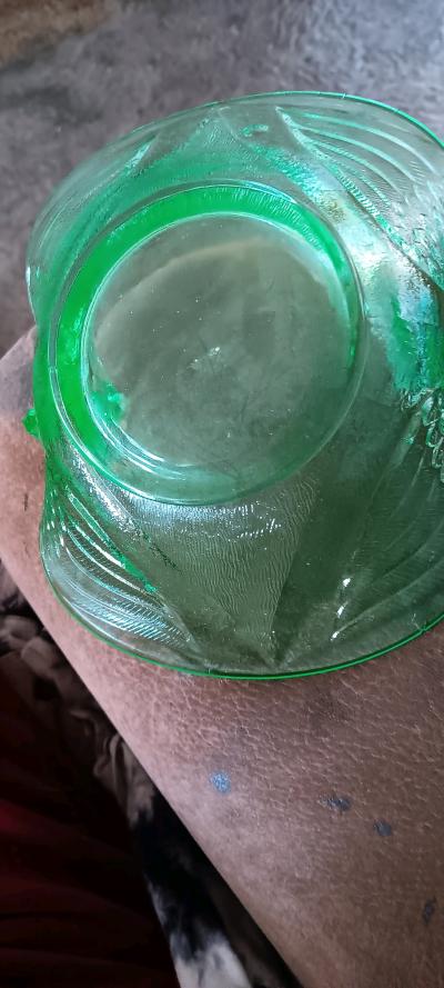 Fenton glass double swan - Thumbnail 3