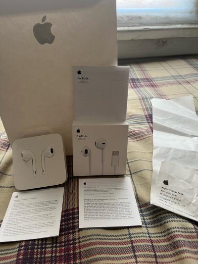 earbuds from Apple and recipe - Thumbnail 3
