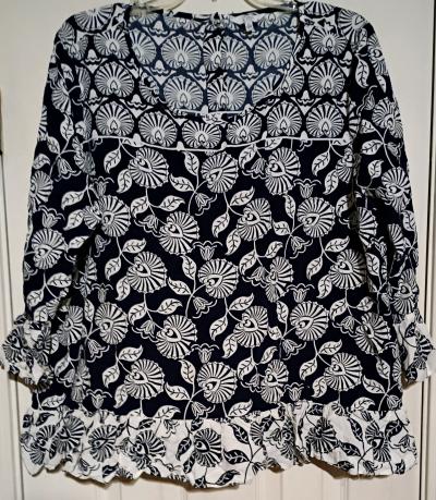 Crown and Ivy pullover blouse in Navy and white - Thumbnail 2