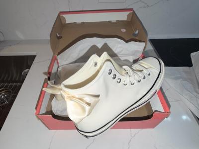 Chuck Taylors x Converse - Thumbnail 6