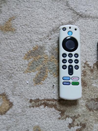 Amazon fire stick with remote - Thumbnail 2