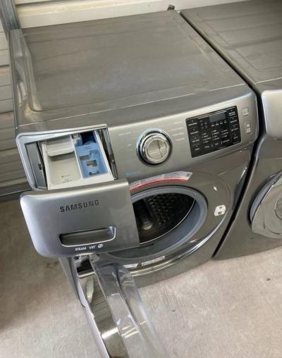 Samsung Washer and Electric Dryer - Thumbnail 5