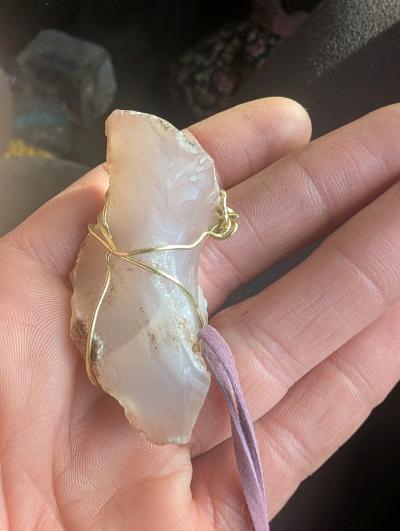 translucent chalcedony quartz - Thumbnail 7