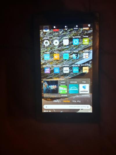 Amazon Fire Tablet  Black  Great Condition - Thumbnail 4