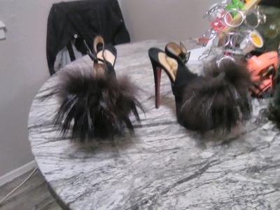 red bottoms size 6