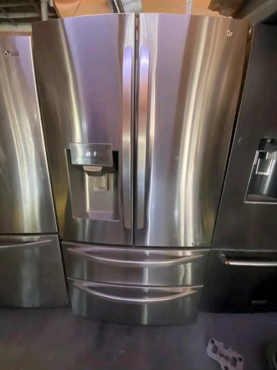 REFRIGERATOR LG 4 DOORS STAINLESS STEEL