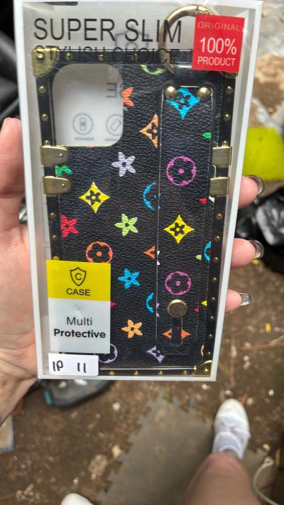 iPhone 11 Cases - Thumbnail 4
