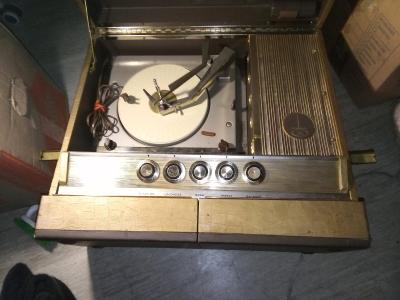 Vintage Motorola stereophonic turntable
