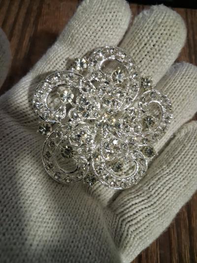 CrystalEmbellished Silver Floral Brooch  Women Jewelry