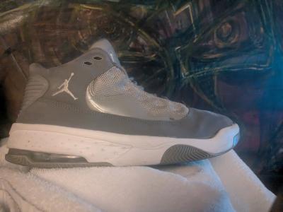 Jordans - Thumbnail 7