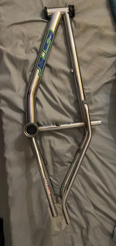 1997 GT Chrome Vertigo Frame 20inch bmx - Thumbnail 2