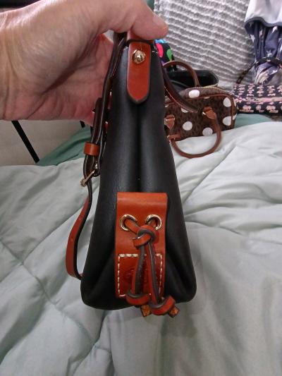 All leather Dooney and Bourke leather bag - Thumbnail 3