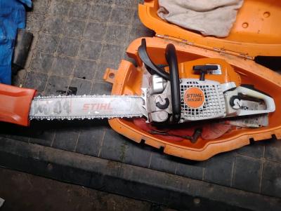 Stihl MS291 chainsaw  great shape almost new - Thumbnail 6