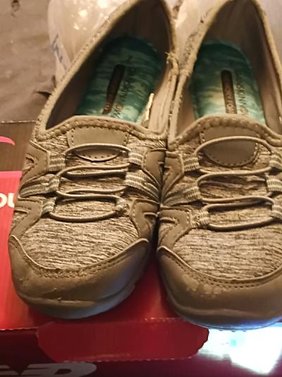 Danskin now Memory Foam Fabric Upper Womens size 7