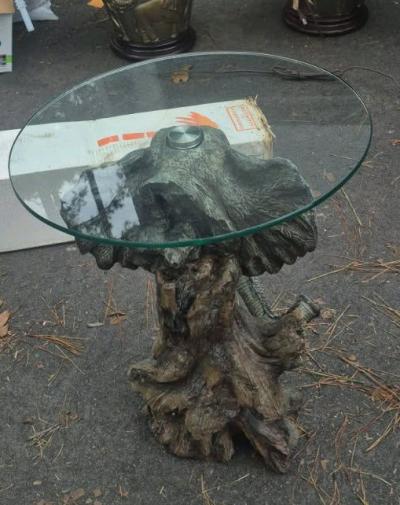 Design Toscano Lord Earl Houghtons elephant head glass top - Thumbnail 2