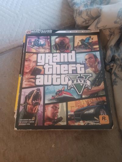 GTA V GUIDE BOOK