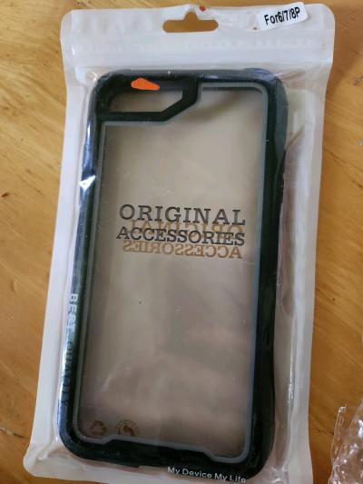 Samsung and IPhone case - Thumbnail 3