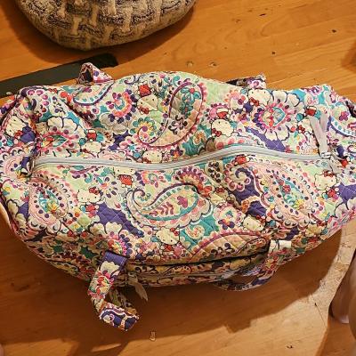 very Bradley hello kitty duffle bag - Thumbnail 2
