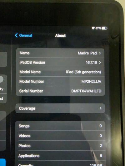 Apple iPad - Thumbnail 3