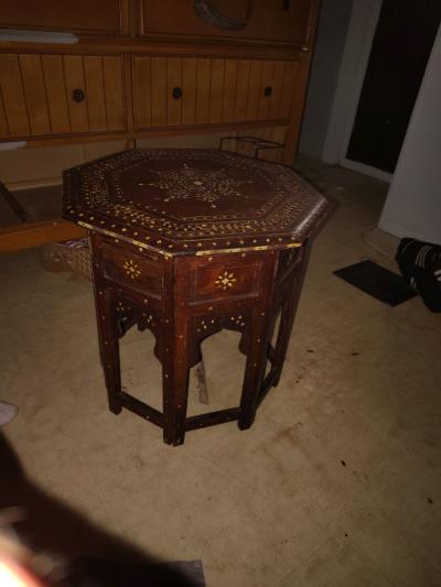 18th to 19th century octagon bone inlay table