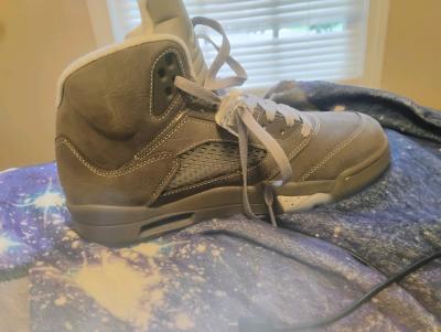 retro 5s size 9 - Thumbnail 2