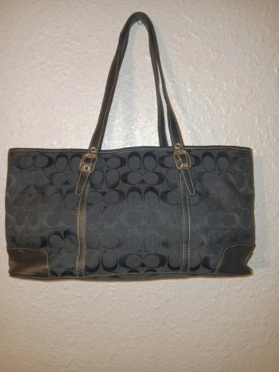 PreLoved Vintage Coach Shoulder Purse - Thumbnail 2
