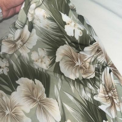 Green floral midi skirt with side slit - Thumbnail 3