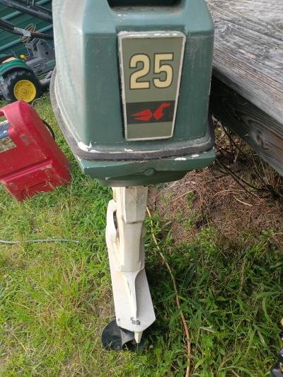 25hp Johnson - Thumbnail 3