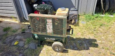 Rolair Air Compressor with Honda GX240 Engine - Thumbnail 2