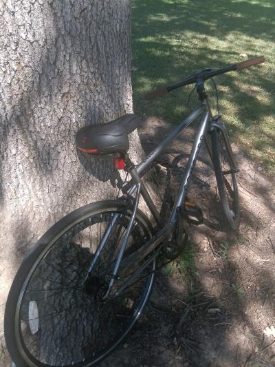 like new 26in mountain bike - Thumbnail 3