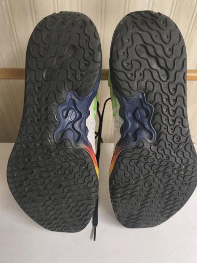 Nike Zoom GT Run Mens 7 and a half - Thumbnail 11