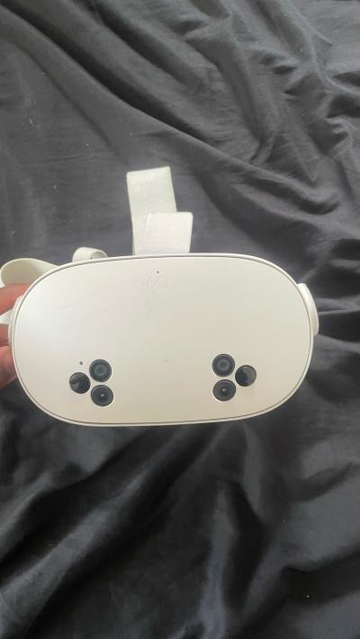 oculus meta quest 3s 128GB - Thumbnail 2